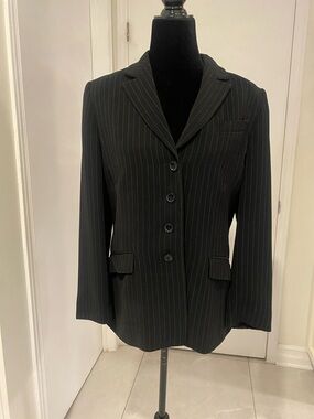 Horst Basler Black Pinstripe Tailored fully lined Blazer Size 11/12